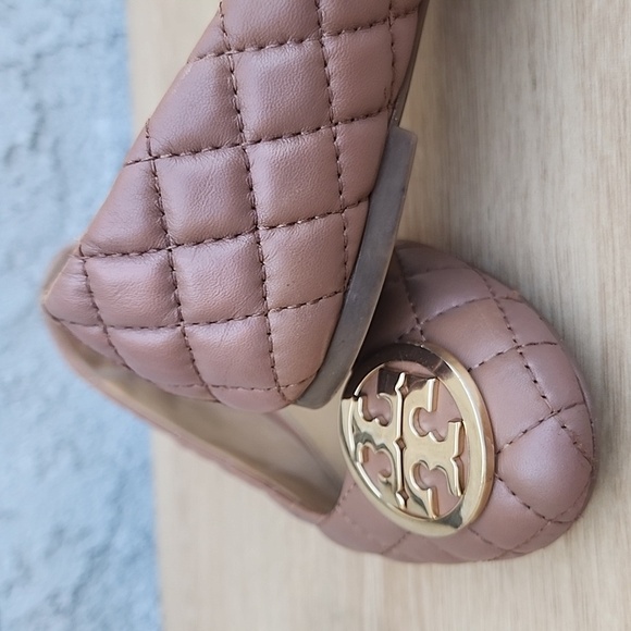Tory Burch Tan Tory Benton 2 Quilted Ballet Flats in Nappa Leather Size 7.5 - Picture 6 of 13